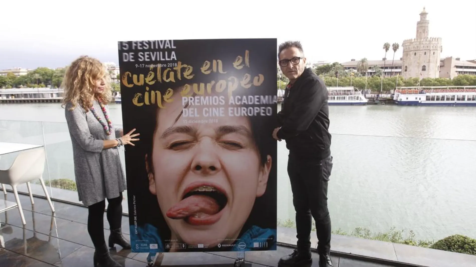 La directora de Cultura del Ayuntamiento de Sevilla, Isabel Ojeda, y el director del Festival de Cine Europeo de Sevilla, José Luis Cienfuegos