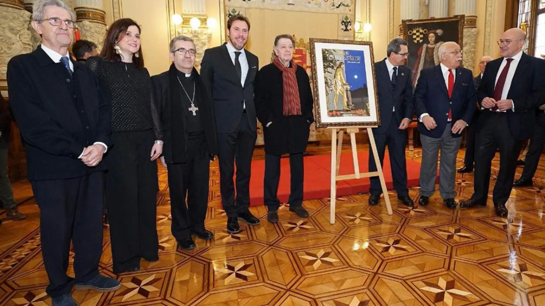 Ángel María de Pablos con el alcalde, Óscar Puente; el obispo auxiliar, Luis Argüello, y el presidente de la Diputación, Jesús Julio Carnero, entre otros