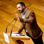 Santiago Abascal en un acto electoral de ayer