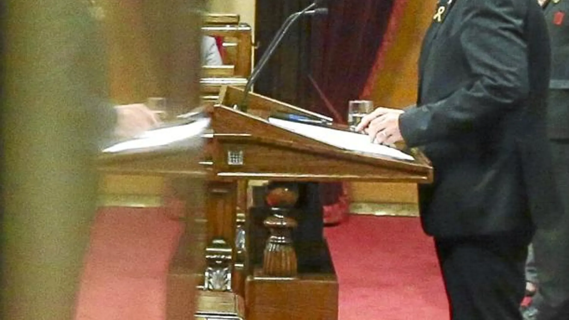 El presidente de la Generalitat, Quim Torra, durante una de sus intervenciones en el Parlament / Gtres
