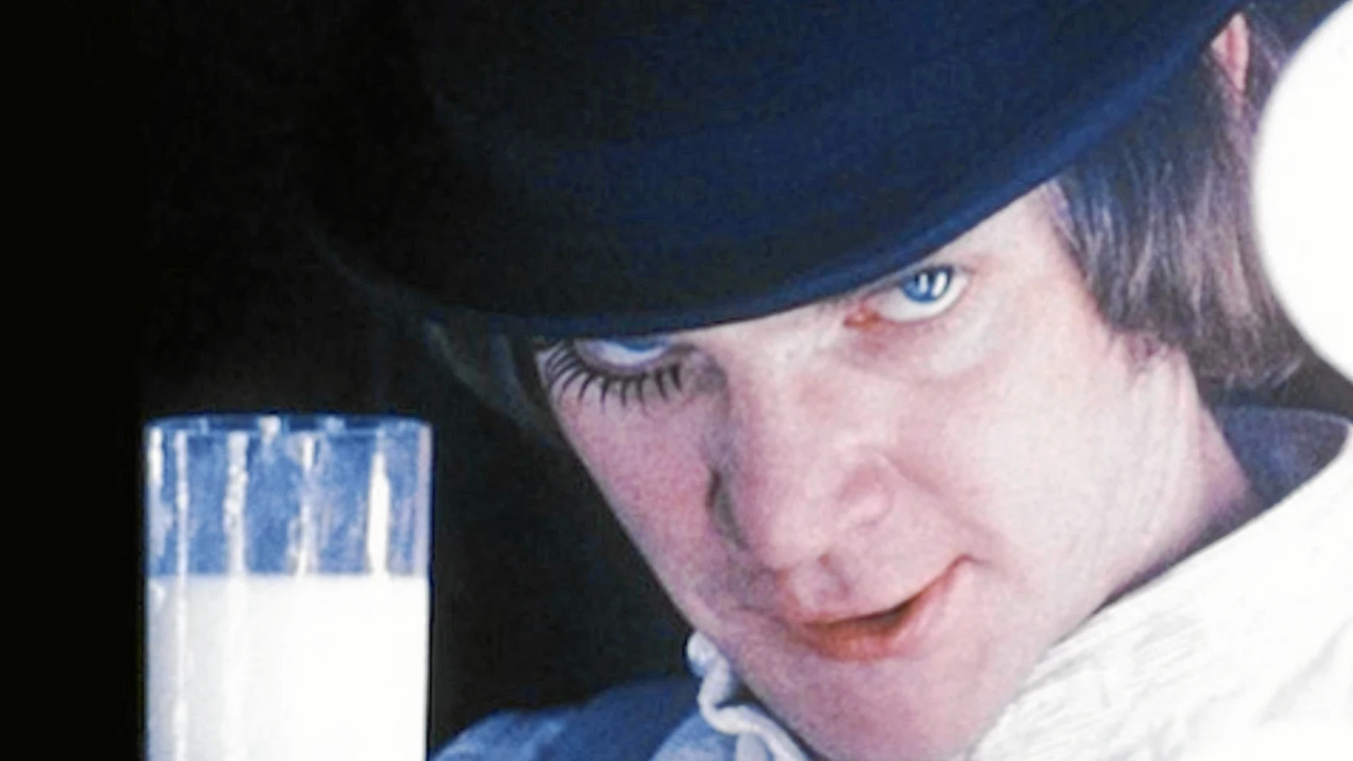 La mirada de Alex, un sobrecogedor Malcolm McDowell, al que de por vida marcaría el personaje que interpretó en «La naranja mecánica»