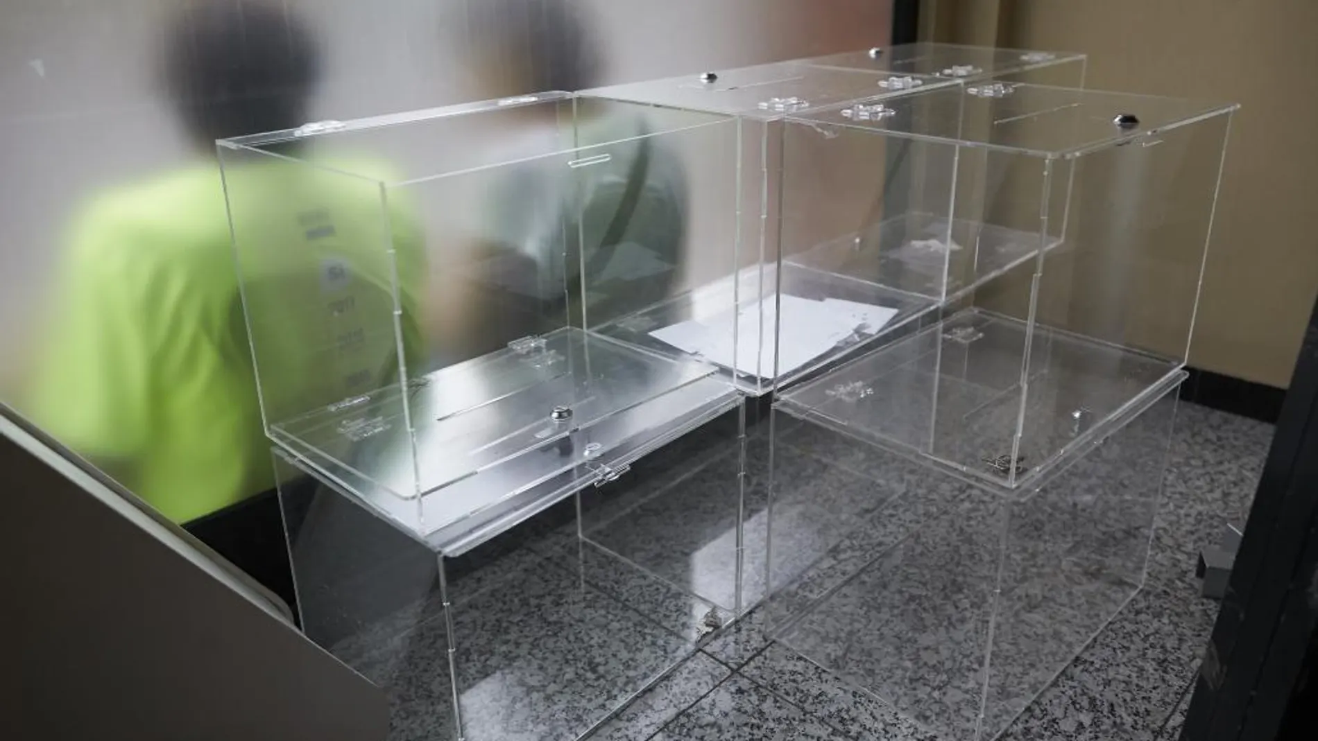 Urnas en el interior de la Asamblea Nacional Catalana (ANC).