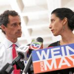 Wainer y su esposa, Huma Abedin