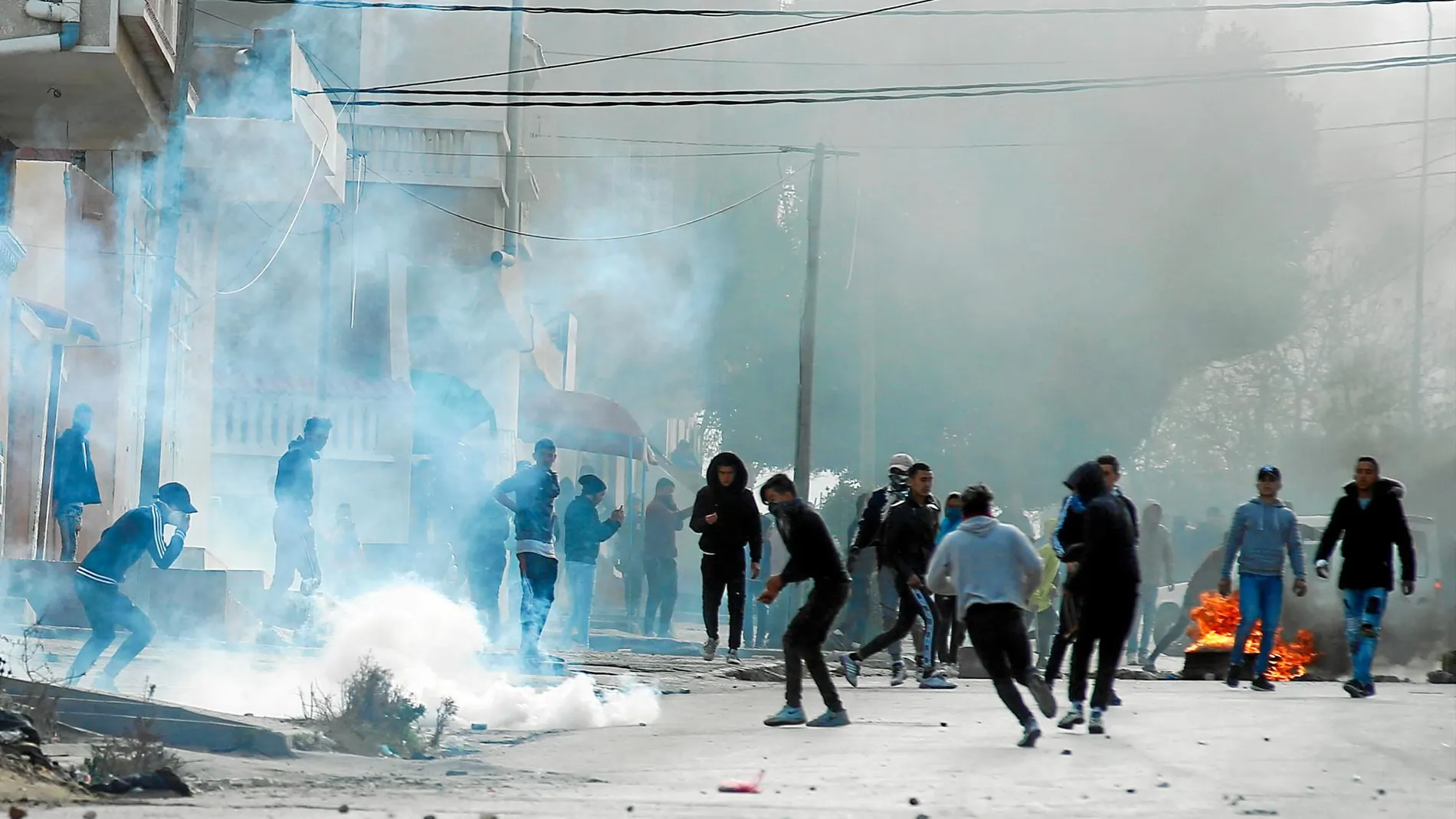 Choques entre un grupo de tunecinos de Kasserine (al suroeste del país) y las Fuerzas de Seguridad
