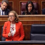 La ministra de Economía, Nadia Calviño, aseguró ayer que el plan presupuestario enviado a Bruselas es «realista y prudente»