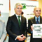 Felisa Becerra, Carlos Ranera y Francisco García presentan el informe