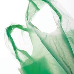 Guerra al plástico: España dice adiós a las bolsas de un sólo uso gratuitas