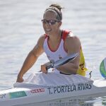 La española Teresa Portela participa en la competencia de kayak 200 metros.