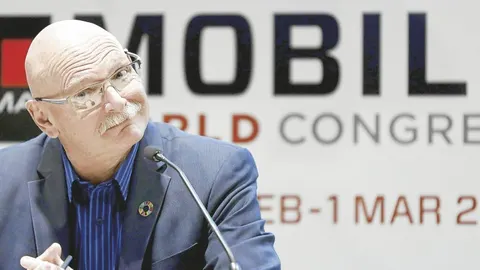 John Hoffman, presidente de la asociación organizadora, GSMA, auguró que el congreso número trece en Barcelona será «el de la suerte, el más grande y el mejor».