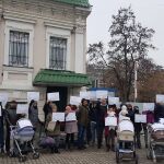 Españoles esperan en Ucrania poder inscribir a sus hijos nacidos por gestación subrogada