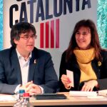 Carles Puigdemont y la número dos por Barcelona de JxCat el 28A, esta semana en en Waterloo (Bélgica).- EFE
