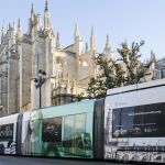 Imagen de archivo del Metrocentro en Sevilla llegando desde la Plaza Nueva a San Bernardo Foto: Efe