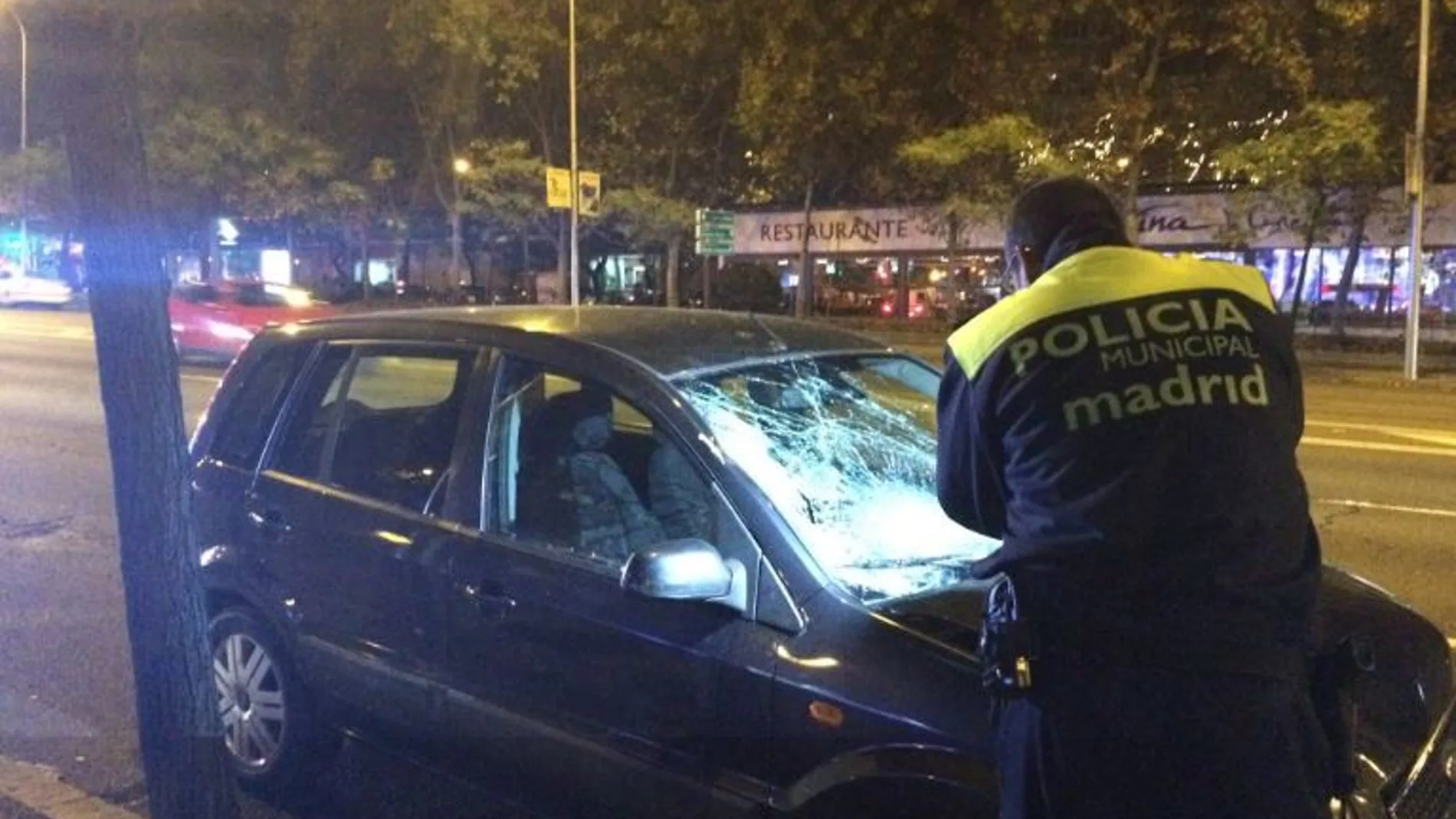 Accidente sin heridos de consideración en una calle madrileña el pasado domingo