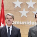 En la imagen, el vicepresidente de la Comunidad de Madrid, Ignacio Aguado, y el consejero Ángel Garrido