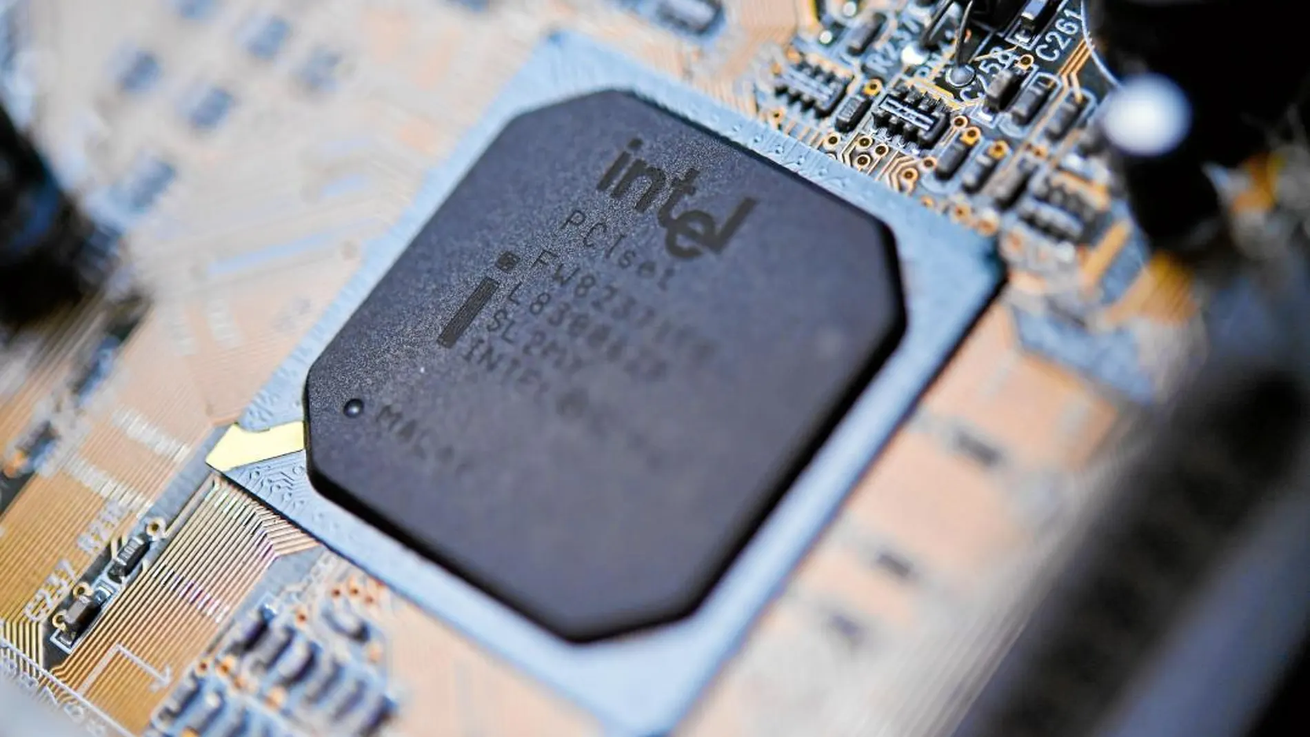 El CEO de Intel, Brian Krzanich, vendió el pasado noviembre la mayoría de sus acciones por casi 20 millones