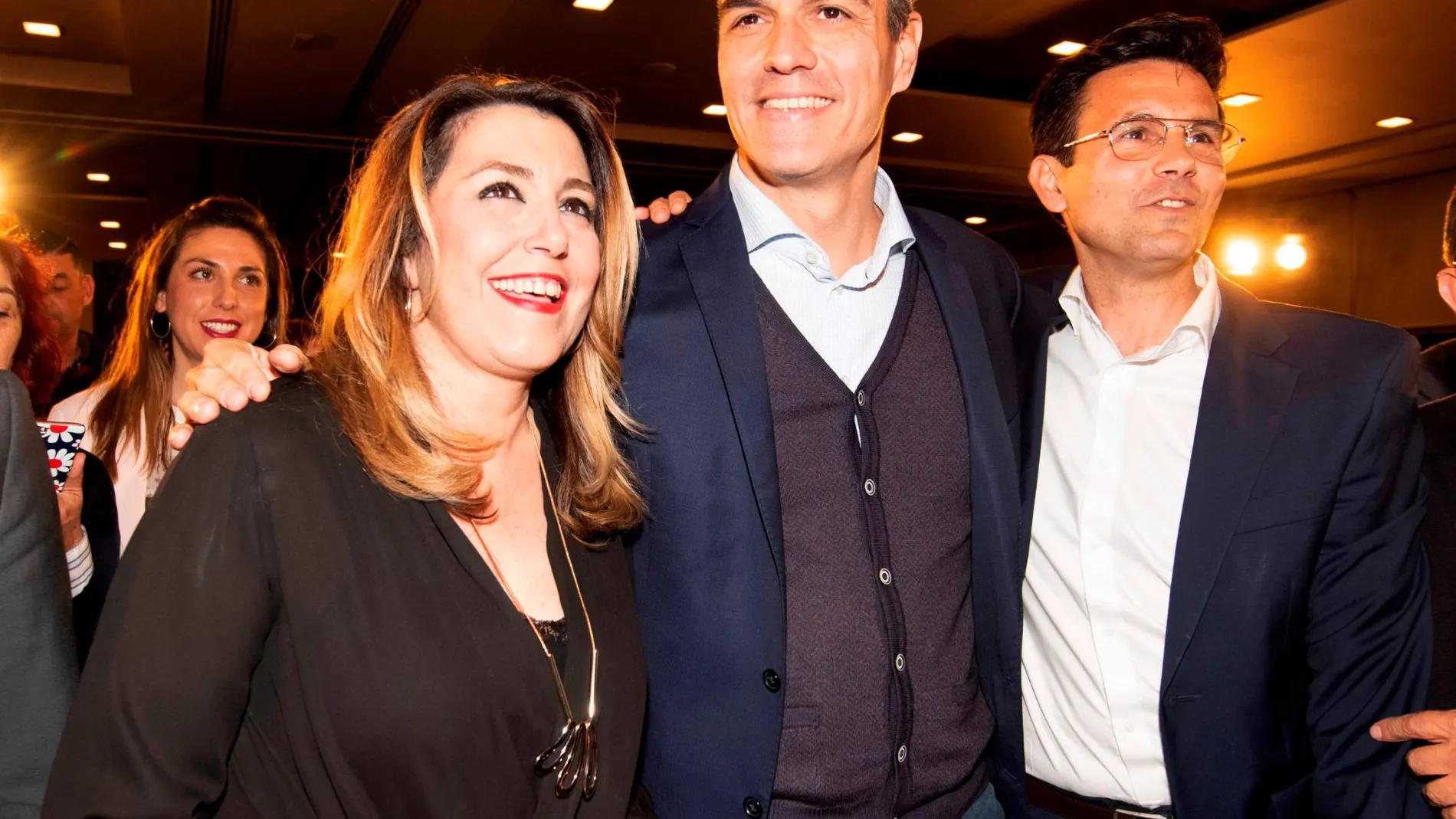 Susana Díaz, Pedro Sánchez y Francisco Cuenca, ayer en Granada / Foto: Efe