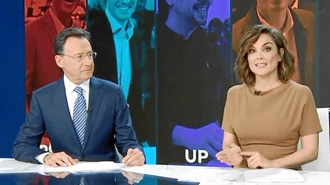 Matías Prats y Mónica Carrillo en «Antena 3 Fin de semana»