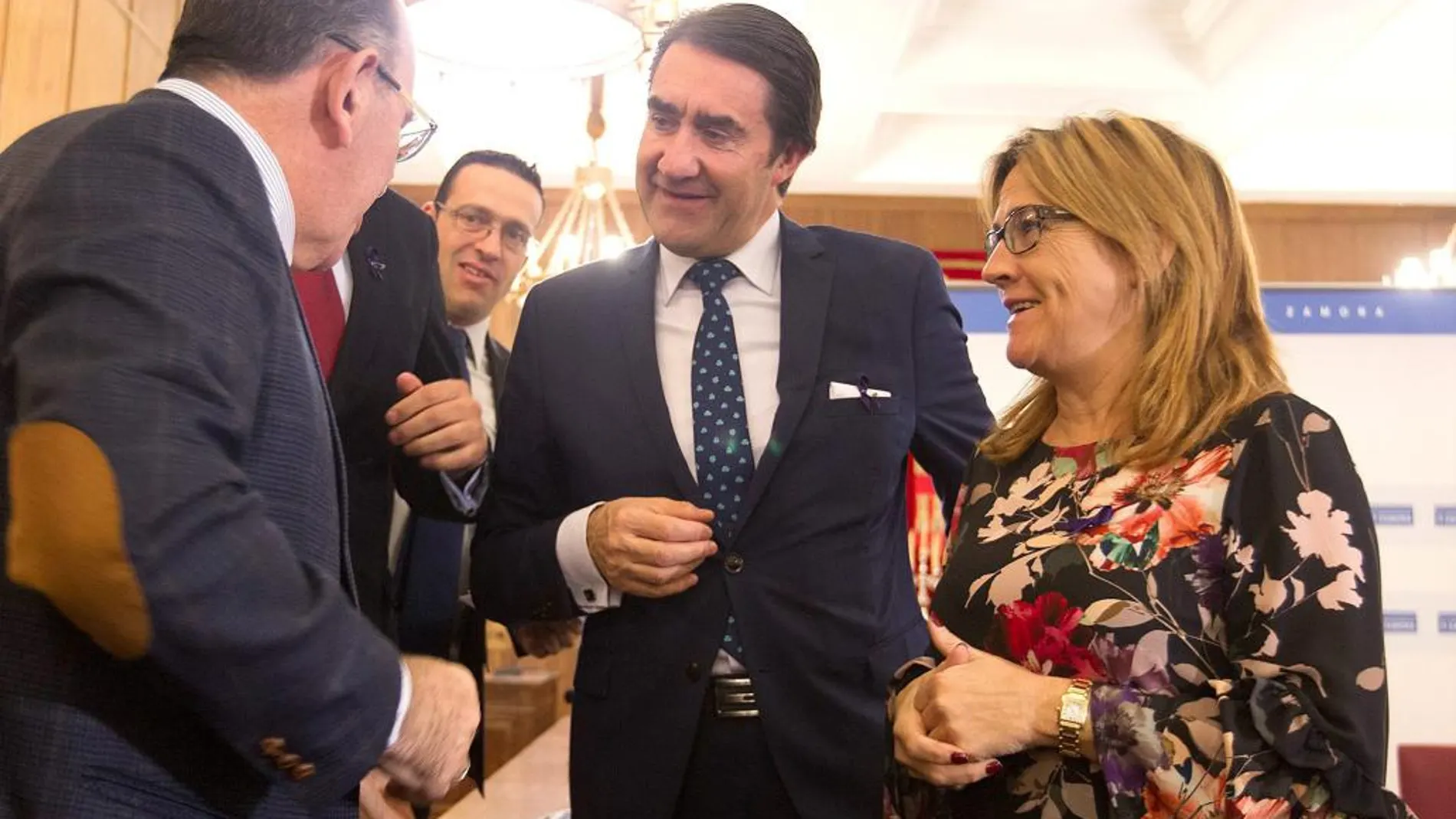 Suárez-Quiñones y Martín Pozo, momentos antes de firmar el convenio