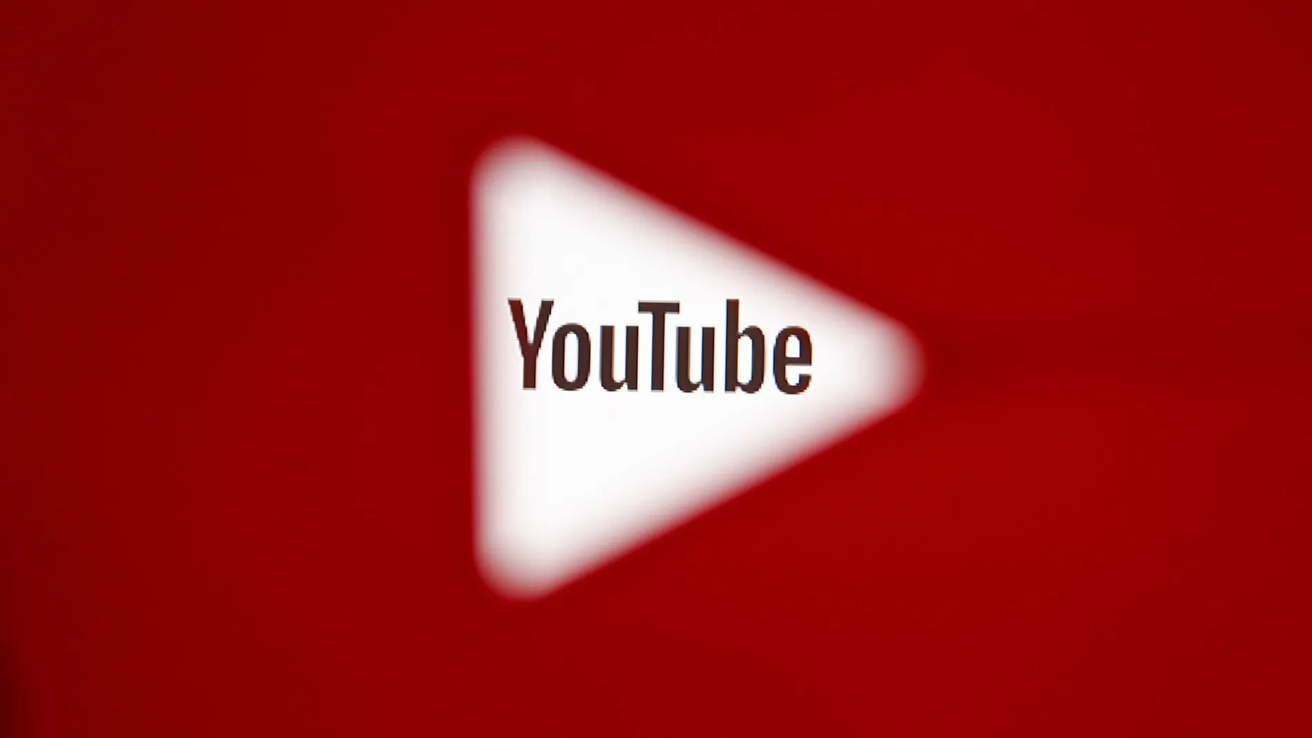 Un fallo en Youtube recomienda vídeos de menores a pedófilos