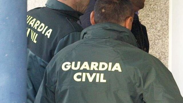 La Guardia Civil halla la conexión de la red financiera del EI en Gerona