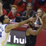 Chris Paul y Shaun Livingston durante un partido/Foto: AP