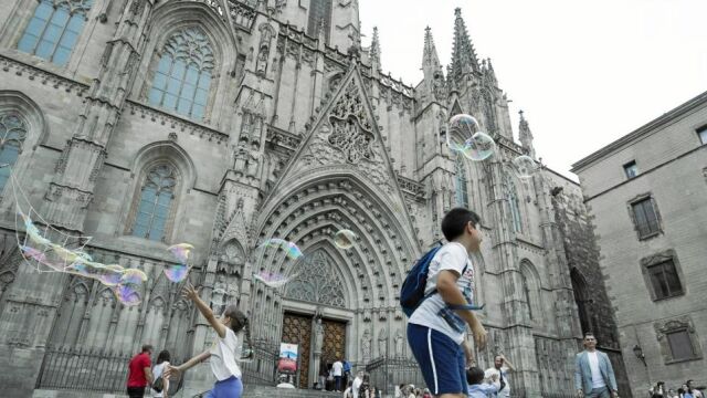 La Catedral de Barcelona, el mayor templo de la ciudad, es uno de los edificios que destacan en la lista del nuevo registro de propiedades del Arzobispado