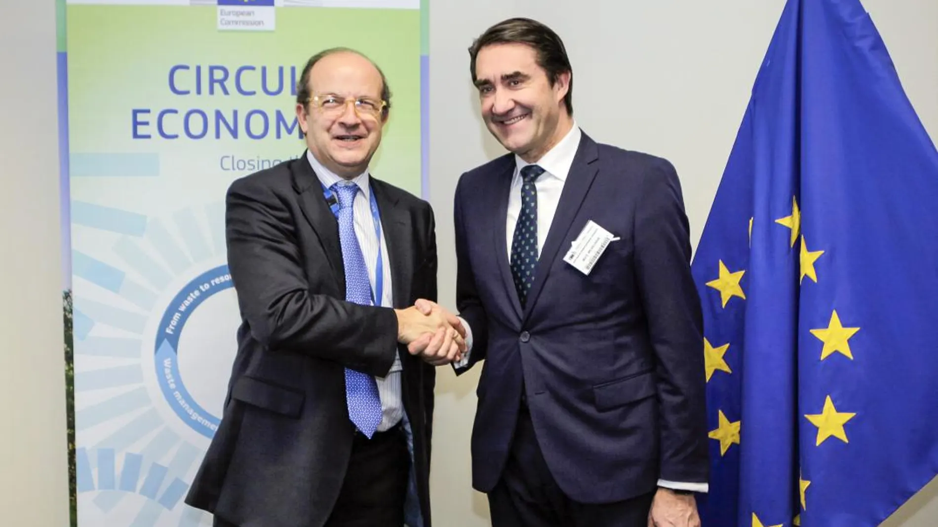 Juan Carlos Suárez-Quiñones, momentos antes de su reunión en Bruselas con Daniel Calleja