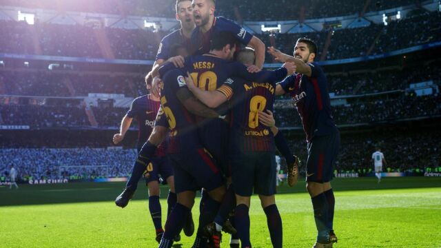 El Barcelona gana al Real Madrid 0-3 el clásico y se lanza hacia la Liga