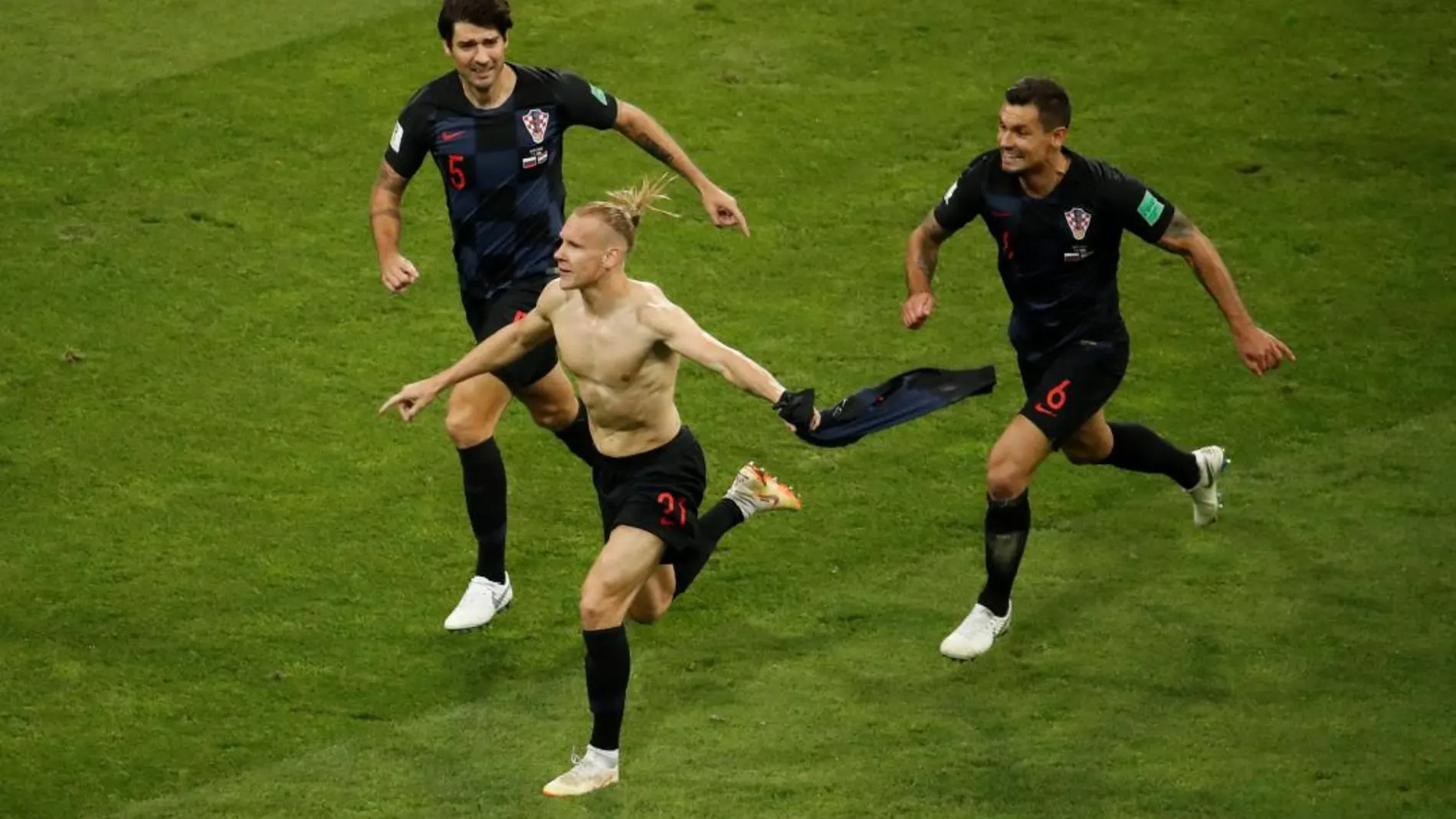 Los jugadores croatas celebran la victoria ante Rusia. Reuters