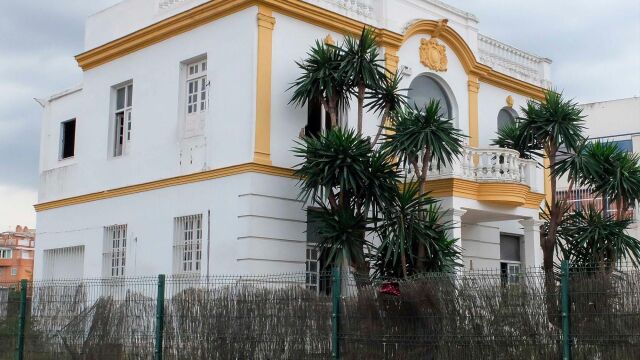 El antiguo Club Don Angelo de Sevilla, donde el ex director de Faffe pagó con su tarjeta de la fundación 14.000 euros /Foto: Manuel Olmedo