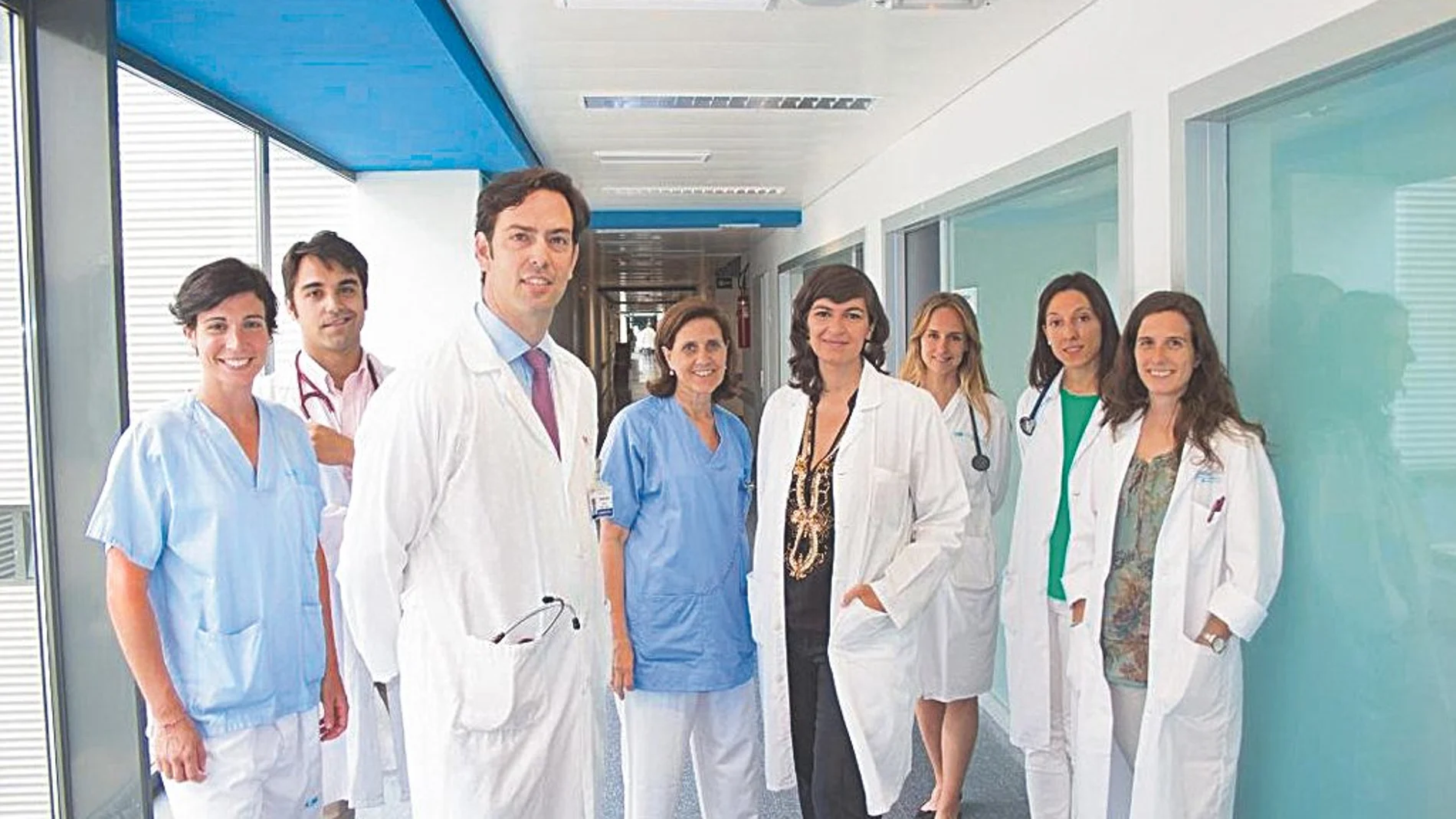 El Grupo de Cardiopatías Familiares del Hospital Puerta de Hierro, con su coordinador, el Dr. García Pavía en primer plano