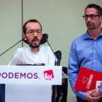 Los secretarios de Organización de Podemos e IU, Pablo Echenique e Ismael González han anunciado hoy su acuerdo para las elecciones generales