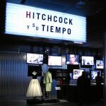La exposición sobre Hitchcock recoge sus mejores escenas. «¡Grabando!» (abajo) es un recorrido por la historia del registro musical