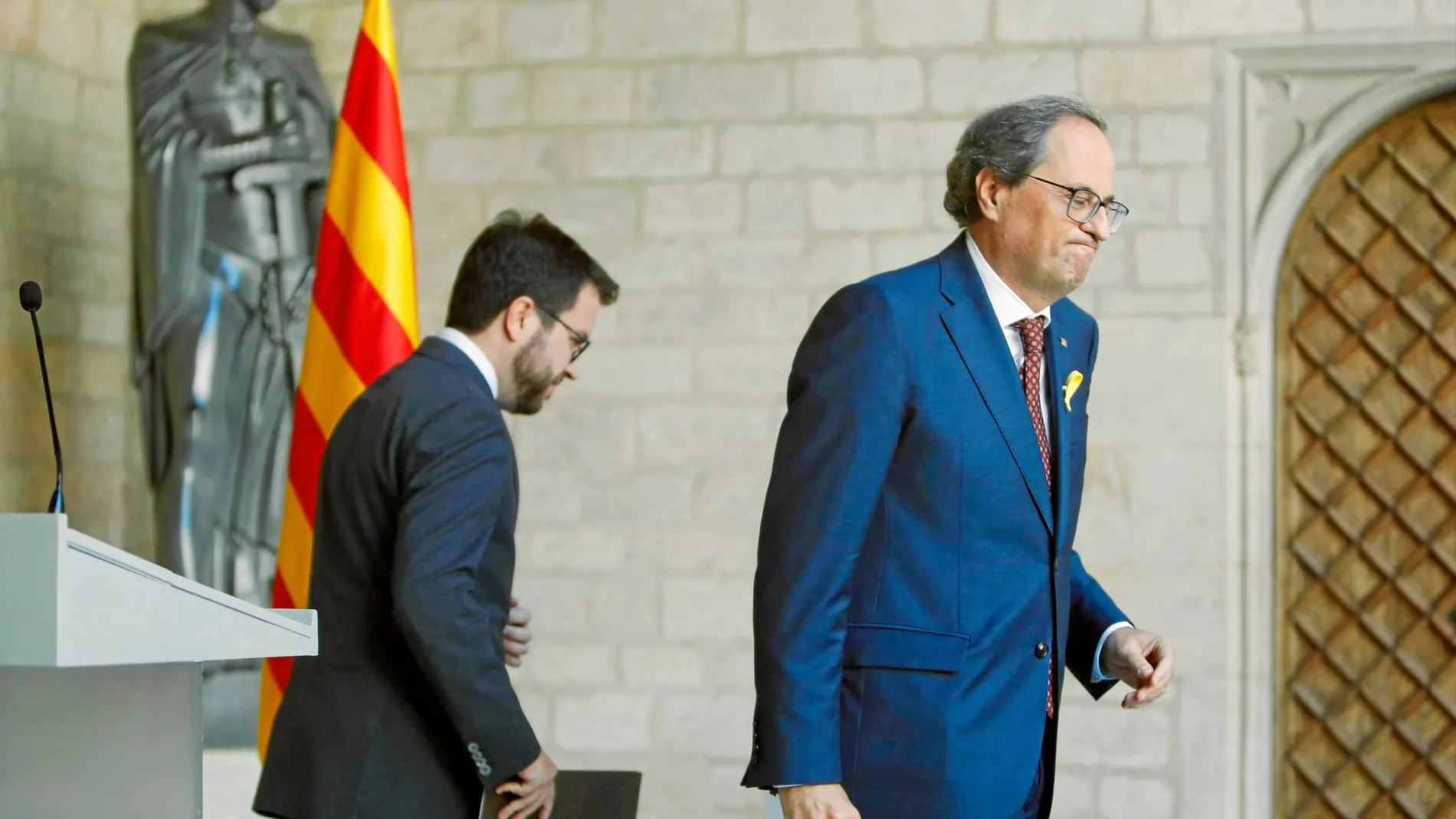 El president Torra con el vicepresidente Pere Aragonès tras cerrar en falso la crisis de gobierno este mismo otoño. Foto: Miquel González / Shooting