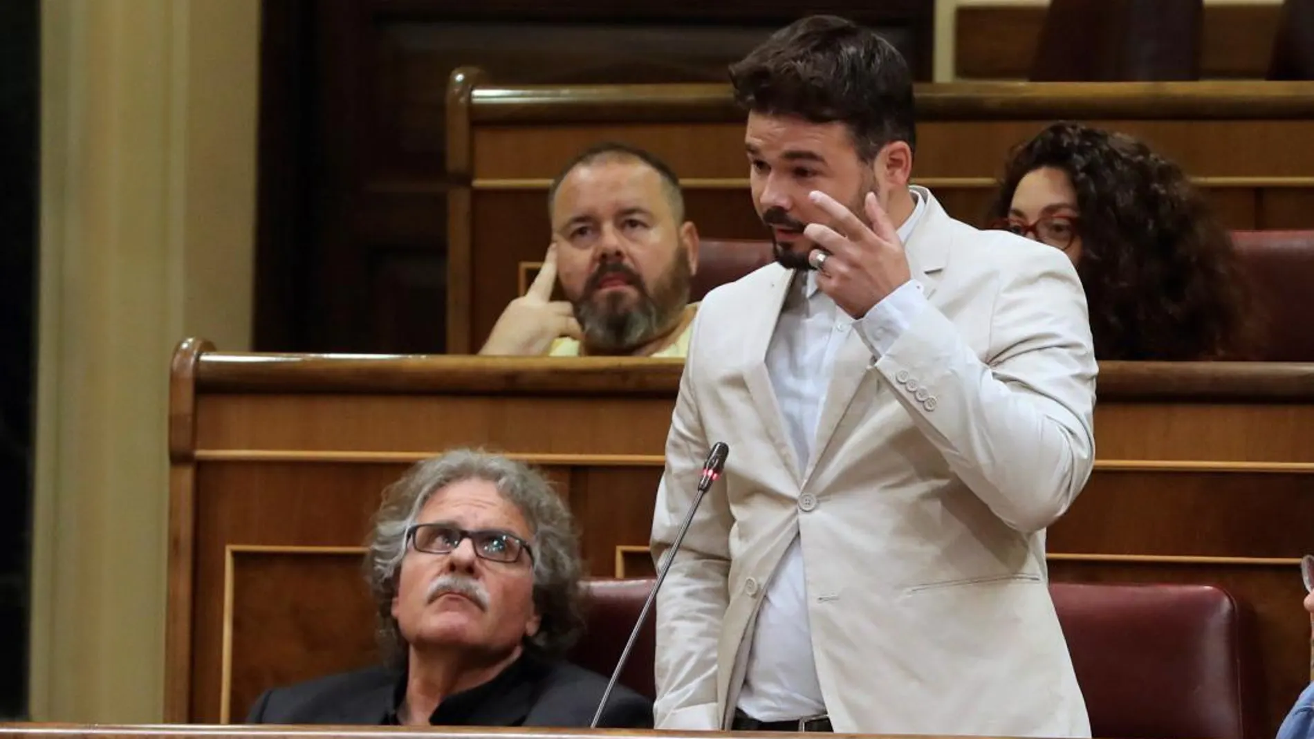 El portavoz de ERC Gabriel Rufián, durante su intervención en el pleno del Congreso