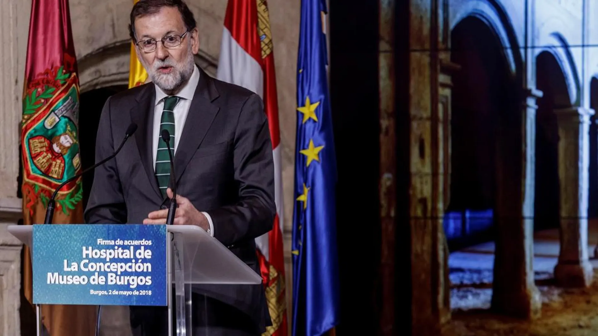 El presidente del Gobierno, Mariano Rajoy, durante su intervención tras la firma de un acuerdo para la rehabilitación del antiguo Hospital de la Concepción (Burgos) / Efe