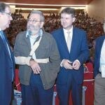 Juan Vicente Herrera dialoga con Cándido Méndez, Javier Lacalle y Agustín Prieto, en el encuentro de UGT celebrado en Burgos