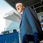 Bruselas conmina a «tories» y laboristas a pactar el Brexit