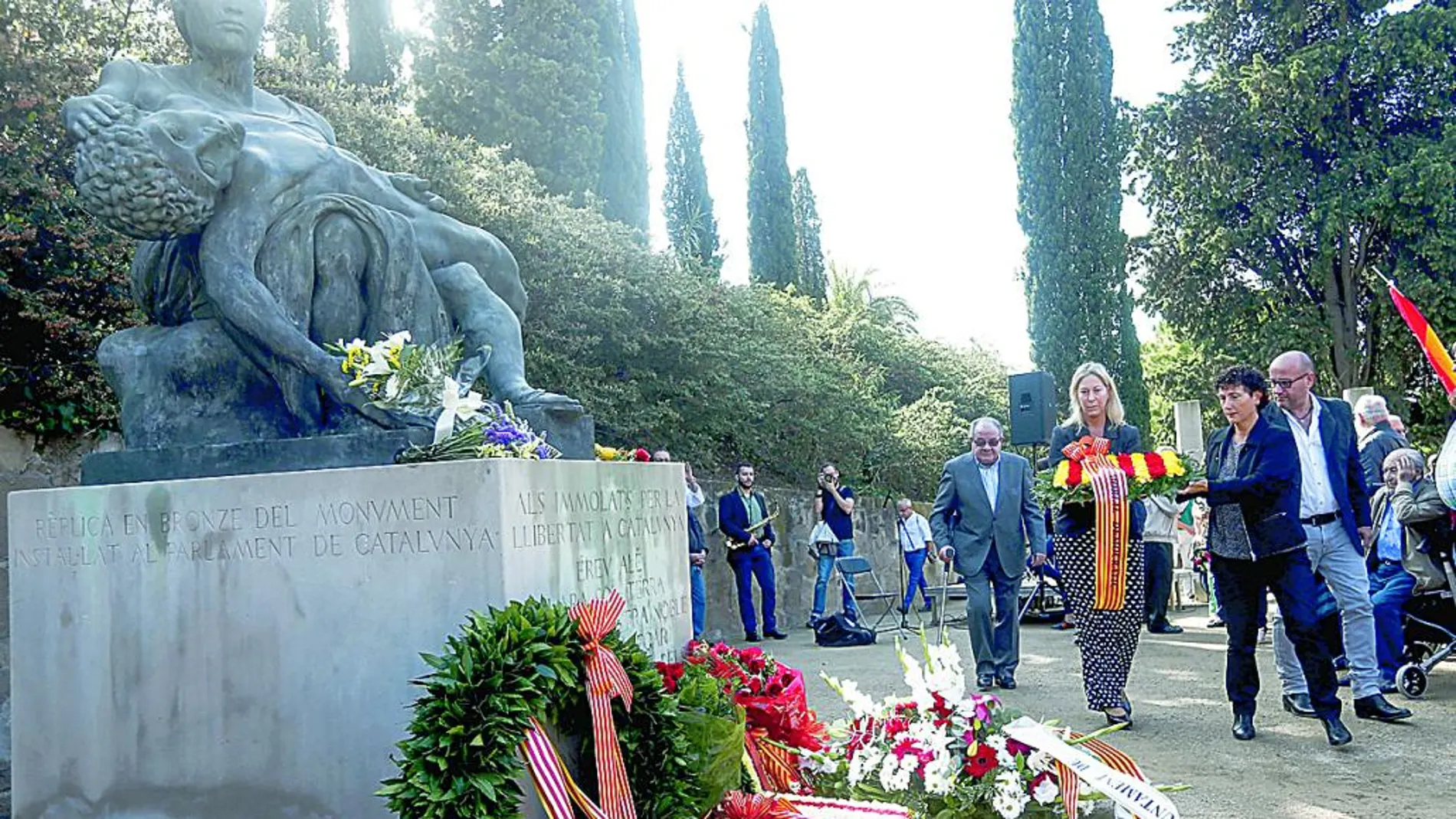 La vicepresidenta del Govern, Meus Muntè, ayer en el homenaje en recuerdo por las víctimas del franquismo