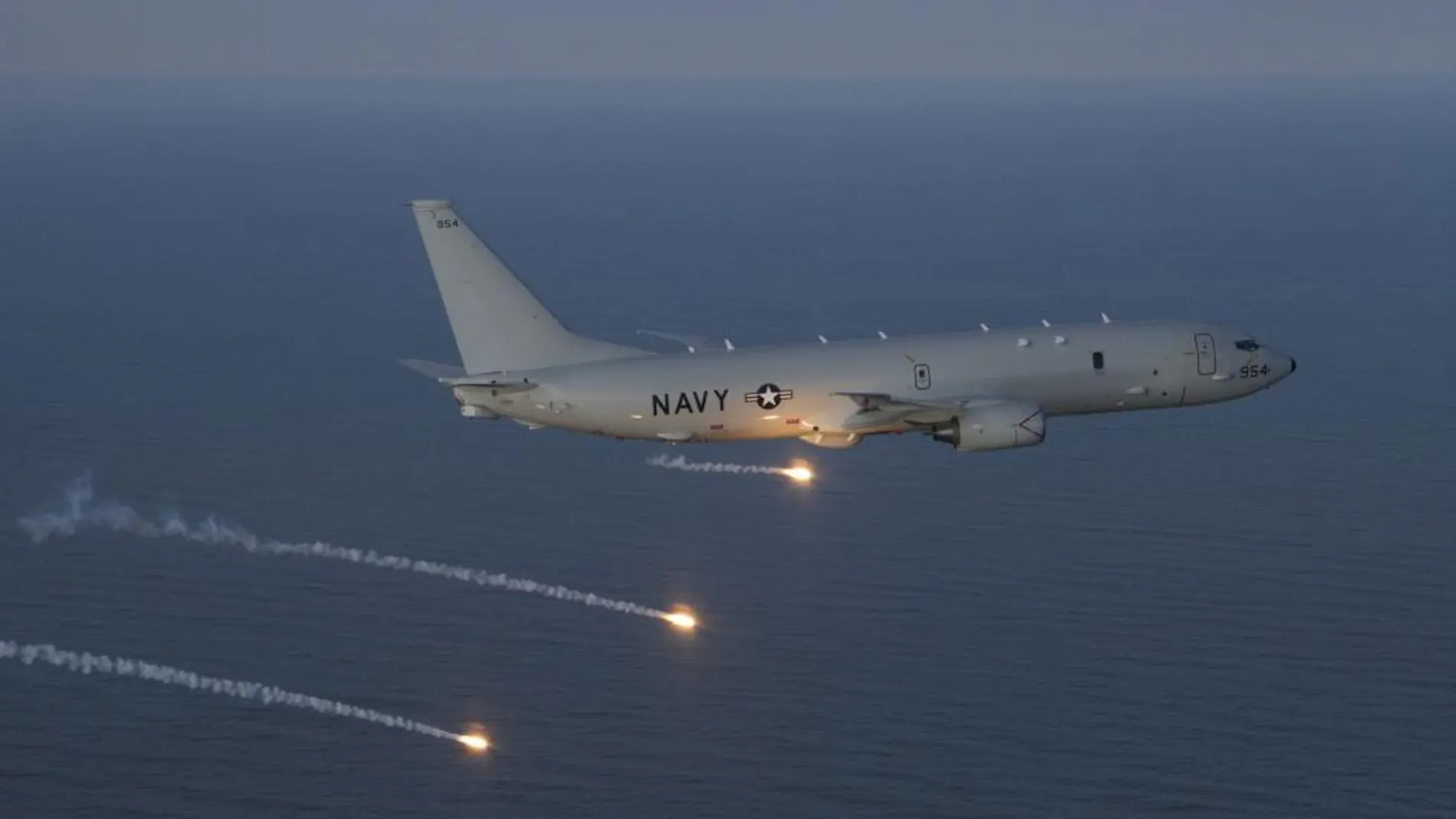 Rusia interceptó aviones espía de EE UU cerca de sus fronteras en el mar Negro