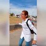 Karla Fabiola, la joven que ha subido una canción que promueve la vacunación y se ha hecho viral