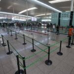 Los trabajadores de los aeropuertos de La Coruña y Santiago convocan paros parciales