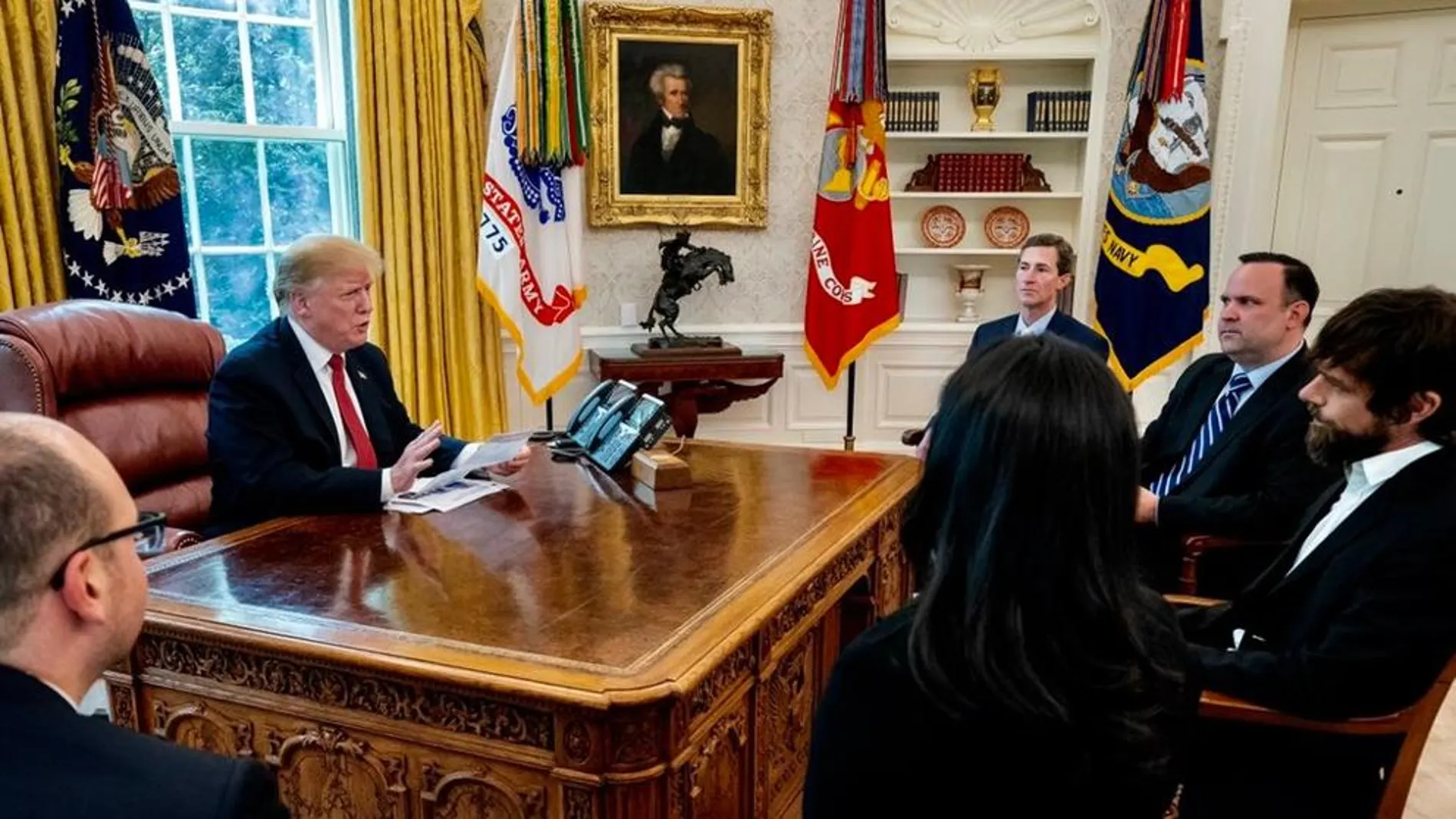 Trump en la Casa Blanca reunido con el ejecutivo de Twitter, Jack Dorsey