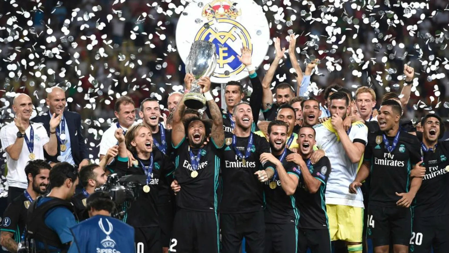 Antena 3 reina en el «prime time» del martes con la Supercopa de Europa