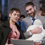 Jon Plazaola y Ane Gabarain (derecha) en «Allí Abajo»