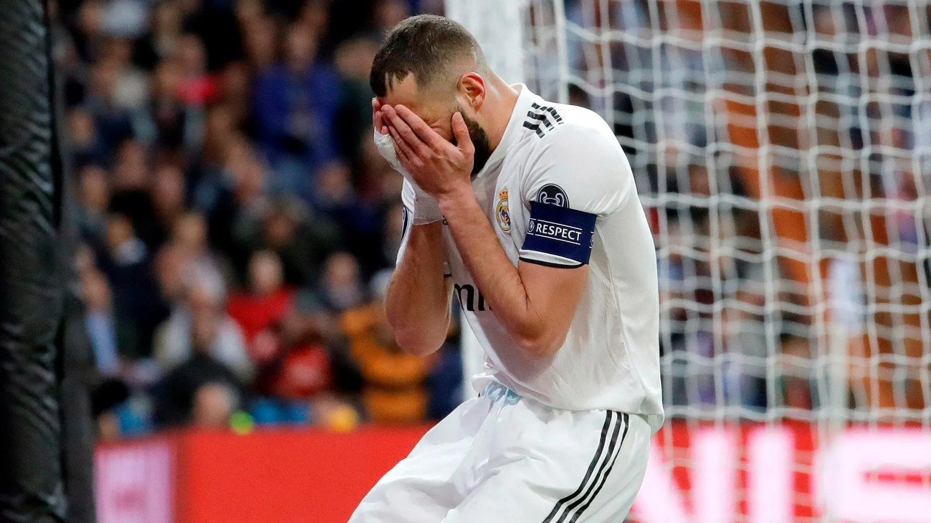 Benzema, lamenta una ocasión fallada contra el Ajax