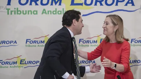 El presidente del PP-A, Juanma Moreno, ayer junto a la presidenta del Congreso, Ana Pastor