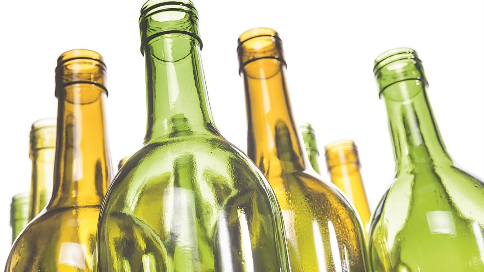 Vidrio reciclado: Una segunda vida para botellas, tubos de ensayo y pantallas de TV