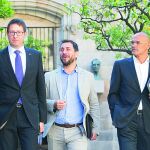El conseller Romeva, a la derecha, presentó ayer la nueva red diplomática de la Generalitat.