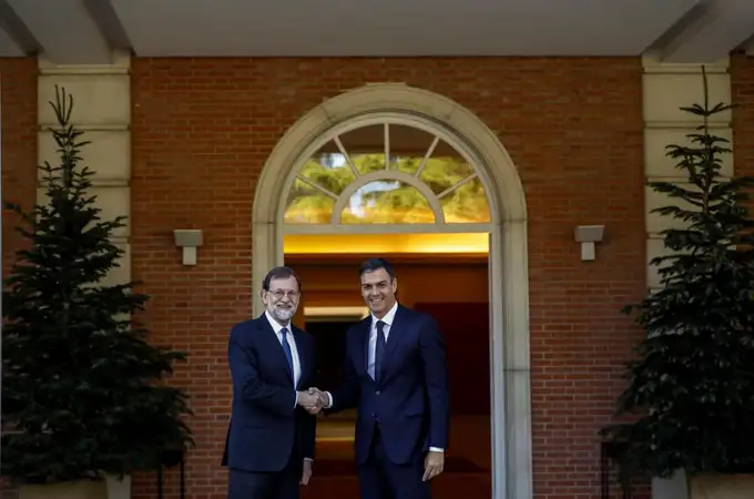 Rajoy y Sánchez frenarán con un 155 duro el Gobierno en el exilio